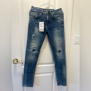NWT- Zara Distressed Blue Jeans